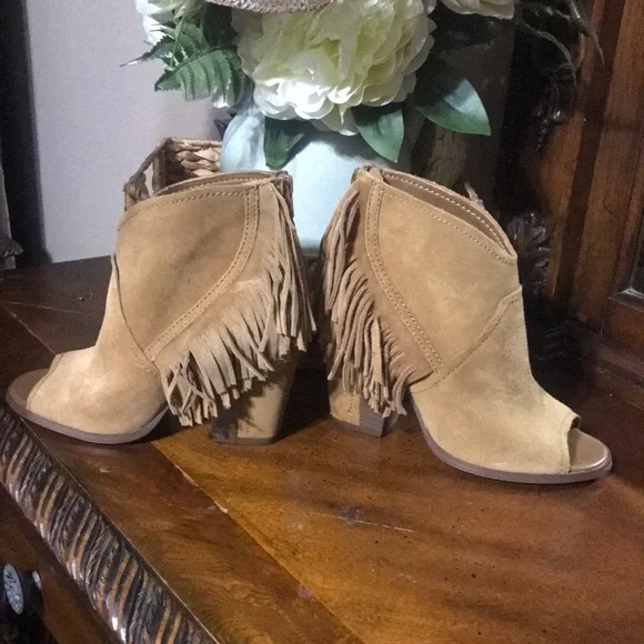 Gianni Bini Tan Ankle Booties with Fringe - Picture 1 of 6